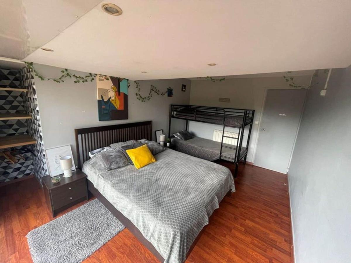 Holiday Home With Indoor Pool, Le Porge Bagian luar foto