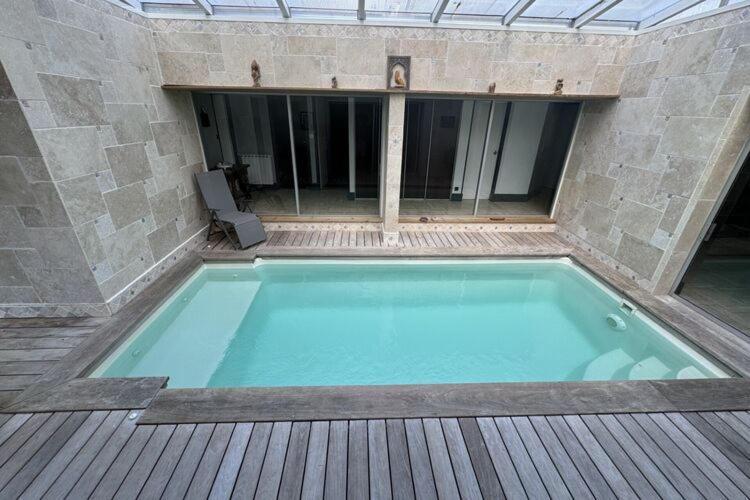 Holiday Home With Indoor Pool, Le Porge Bagian luar foto