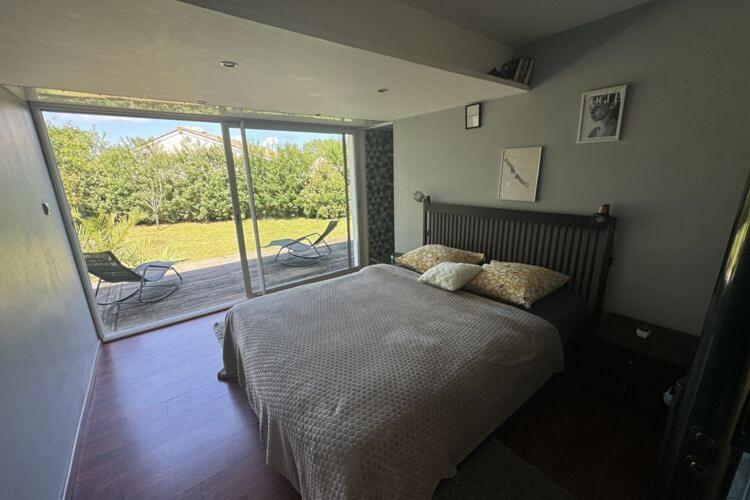 Holiday Home With Indoor Pool, Le Porge Bagian luar foto
