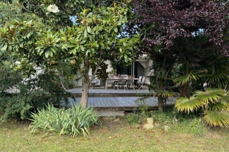 Holiday Home With Indoor Pool, Le Porge Bagian luar foto